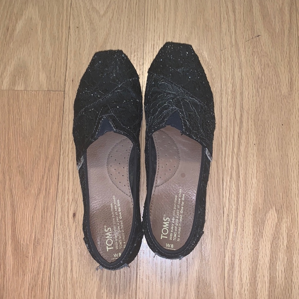 Toms with glitter floral lace